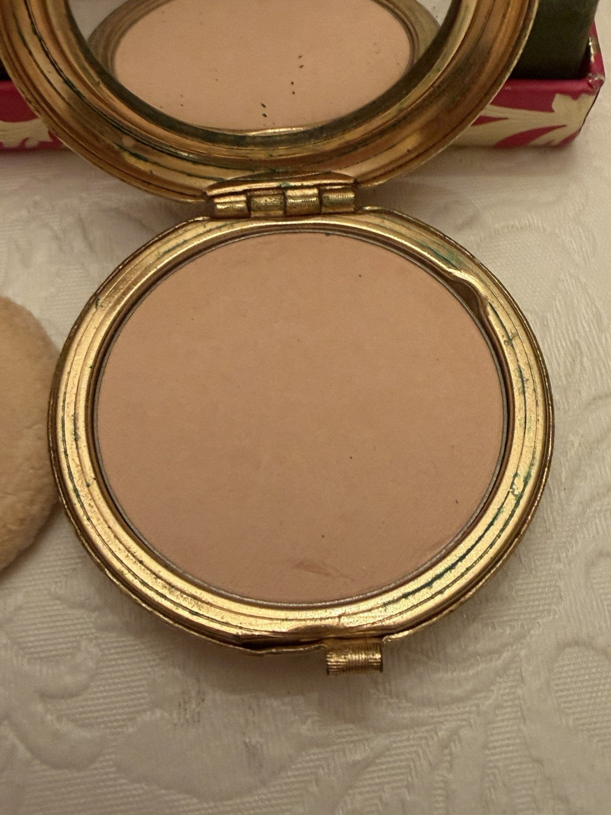 Vintage Revlon Tres Petite Compact Paisley Translucent No 1 Face Powder Makeup