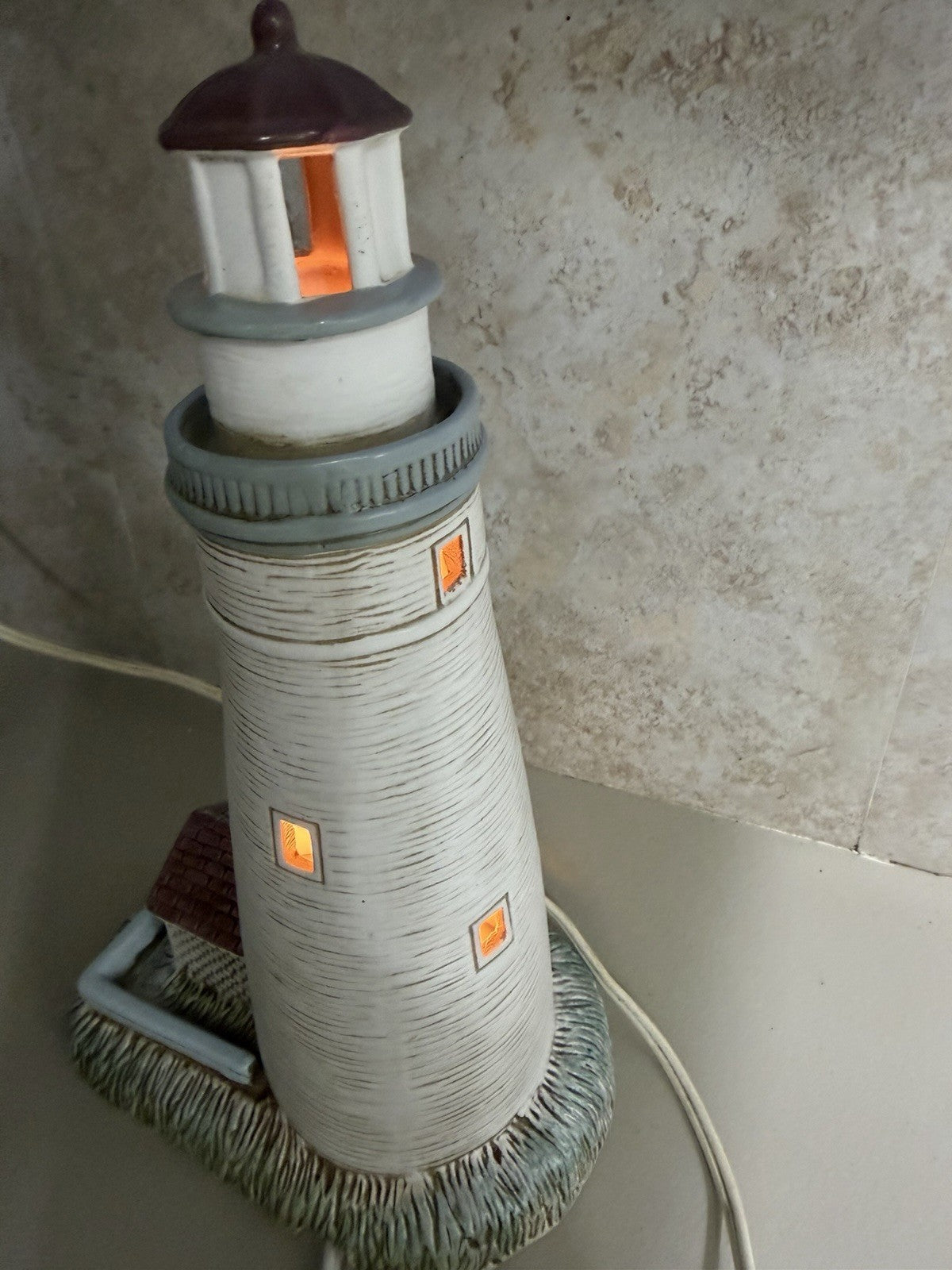 Vintage 1993 Lefton Fort Gratiot Michigan Lighthouse Night Light Figurine 6in