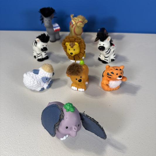 Vintage Fisher Price Little People Touch and Feel Animals Lot of 9 Zoo Figures