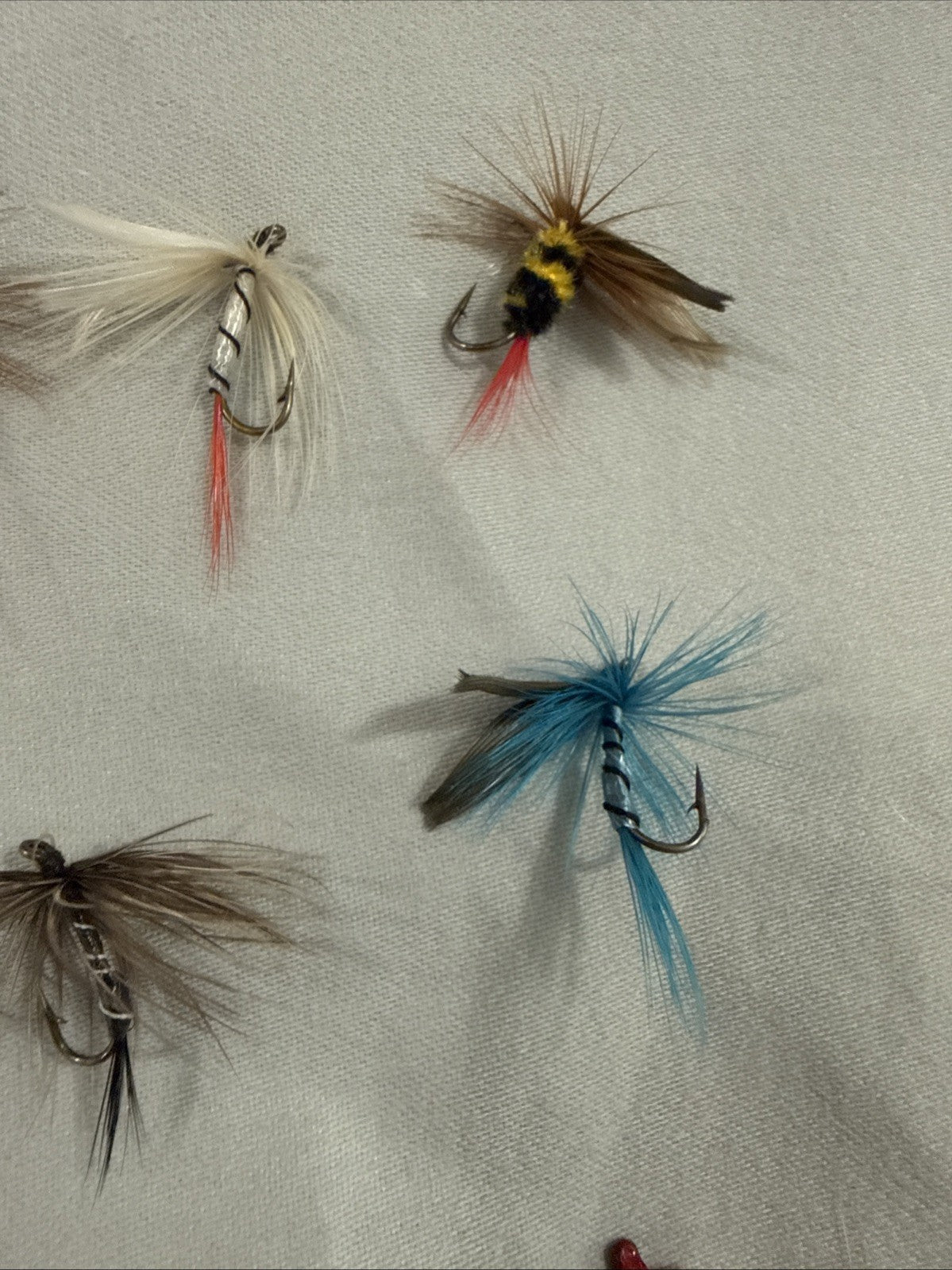 Vintage Fly Fishing Popper Dry Flies Lot 13 Pieces With 2 Cases