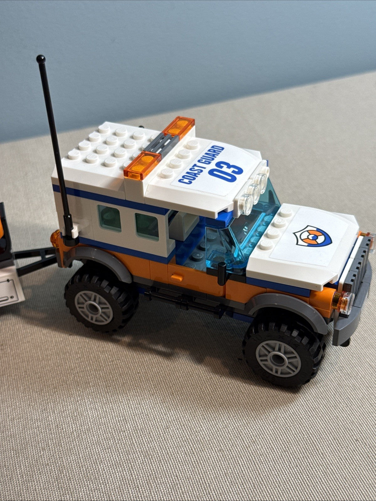 LEGO City Coast Guard 4x4 Response Unit 60165 Complete Truck Boat 3 Figs Octopus