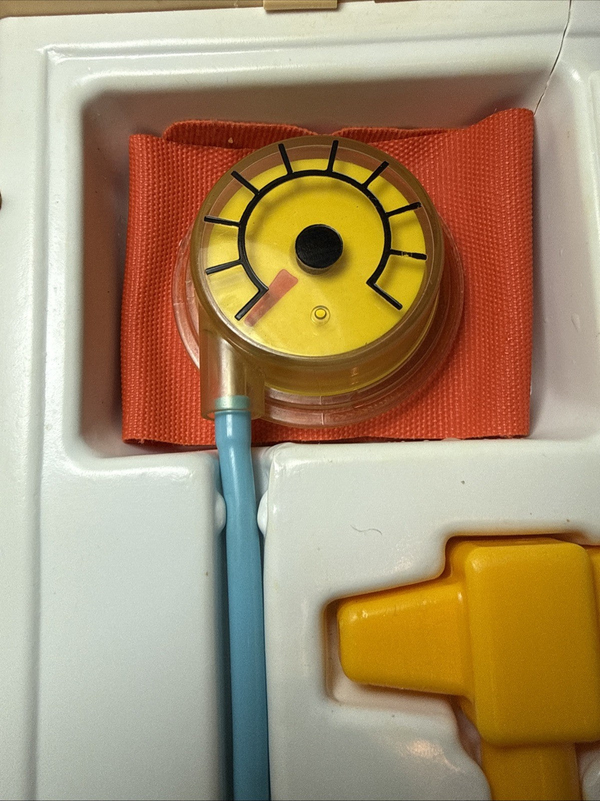 Vintage 1977 Fisher Price Medical Kit 936 Complete Doctor Pretend Play Set Case