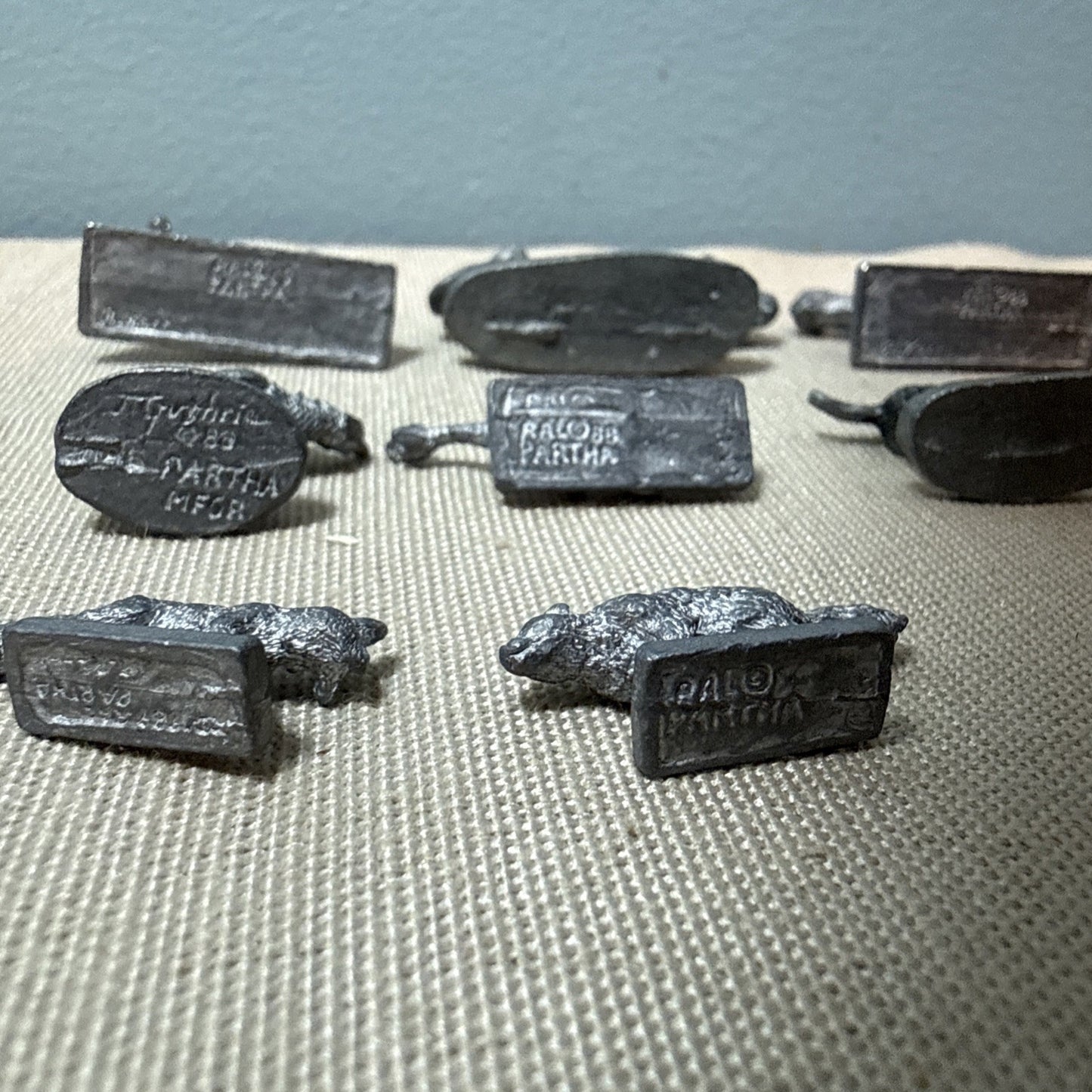 Vintage Metal D&D Miniatures Wolves Lions Bears Snake Familiars 21 Animals Lot