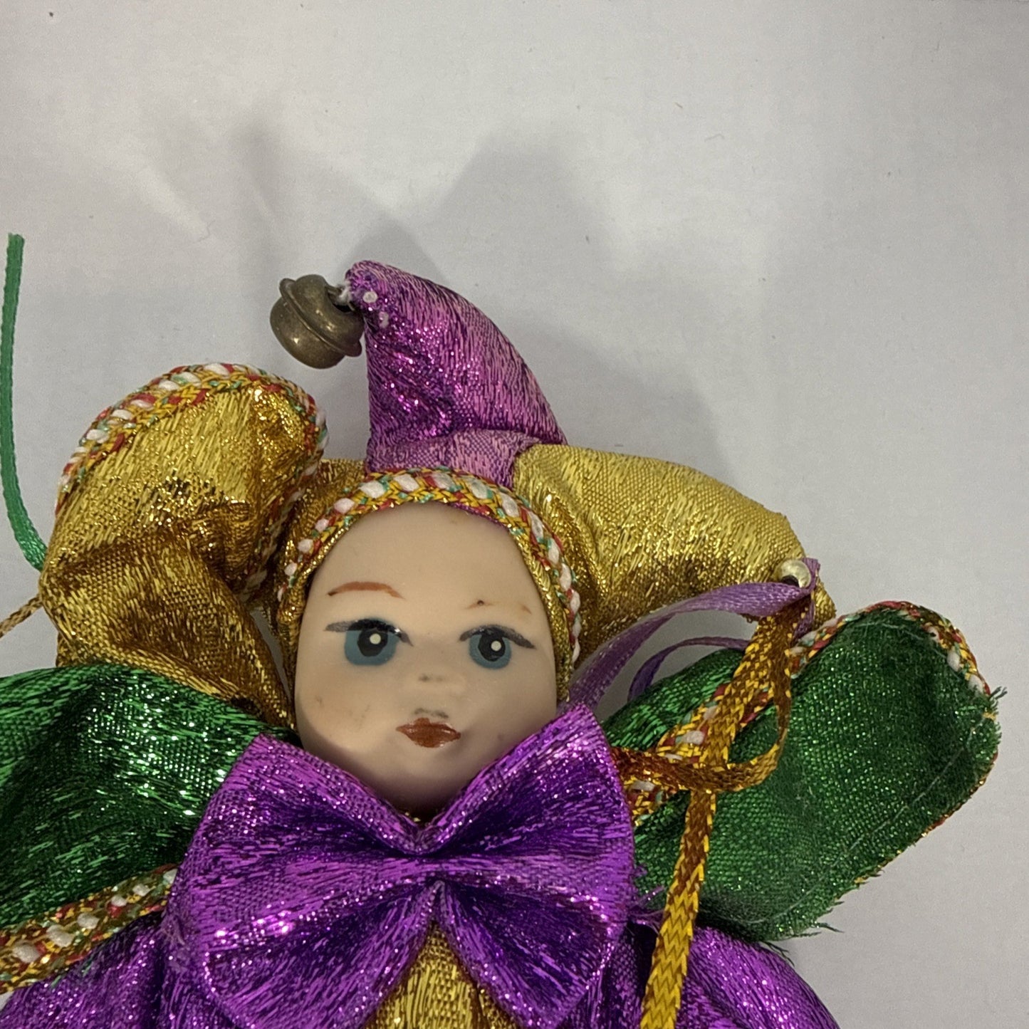 Fantastique New Orleans Jester Doll Porcelain Face Mardi Gras 6"