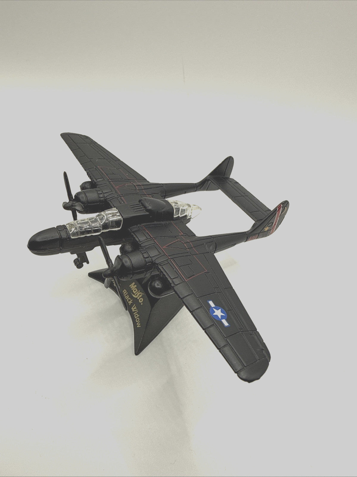 1:144 WWII USAF P 61 Black Widow Aircraft, Diecast Replica, With Maisto Stand