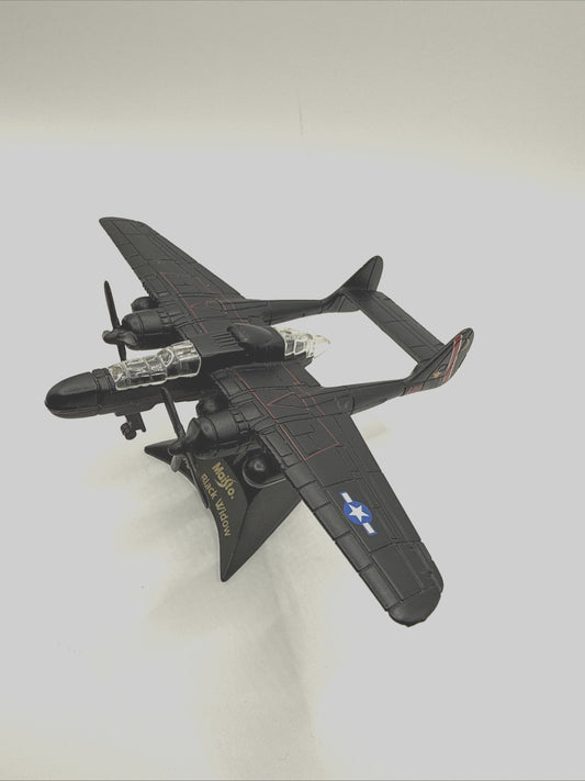 1:144 WWII USAF P 61 Black Widow Aircraft, Diecast Replica, With Maisto Stand