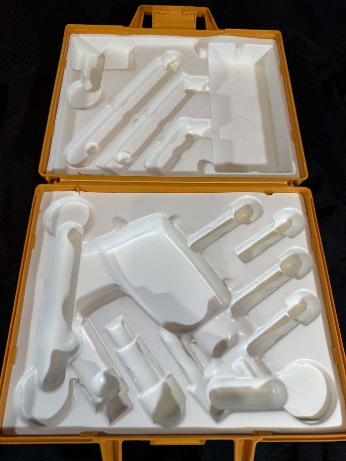 Vintage 1970's Fisher Price Tool Kit With Tools And Drill #924 * VERY NICE!