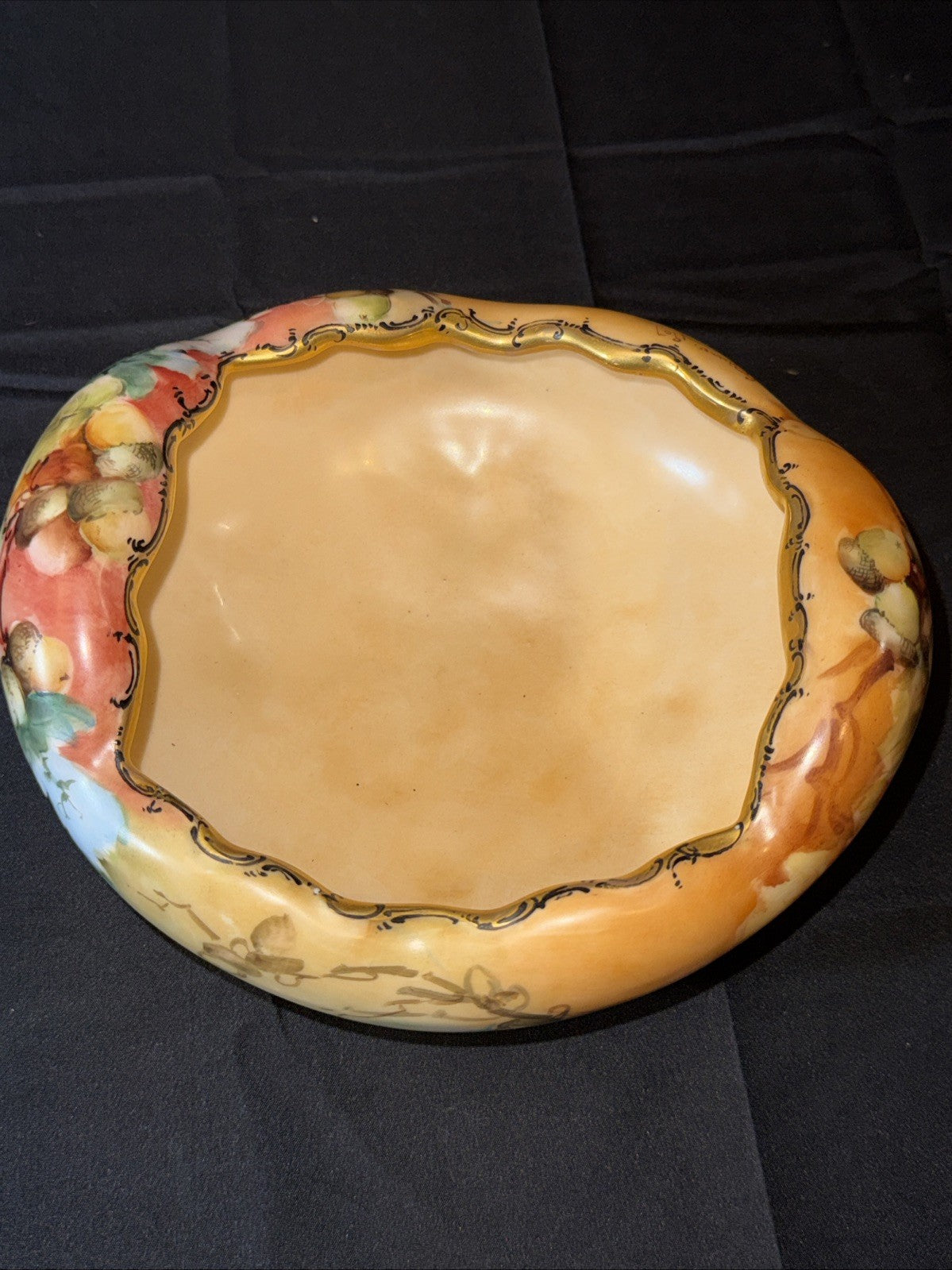 Antique 1907 Royal Austria Hand Painted Nut Bowl Footed 8x7.5x3.75”