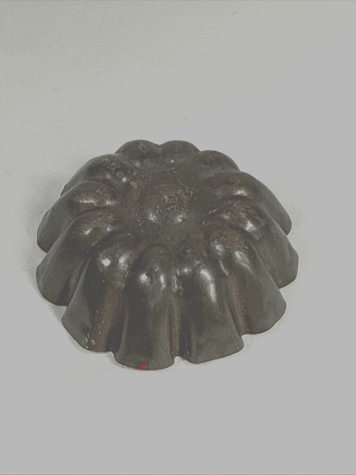 Antique Tin Fluted Pan Mold Scalloped Edges 2” Dollhouse Cookware