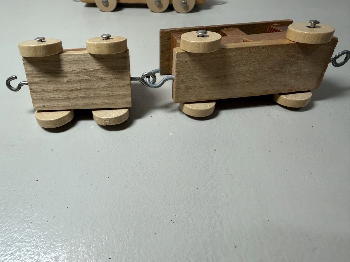Vintage Loquai Holzkunst Wooden Train Set Engine Cars Folk Art Germany Handcraft