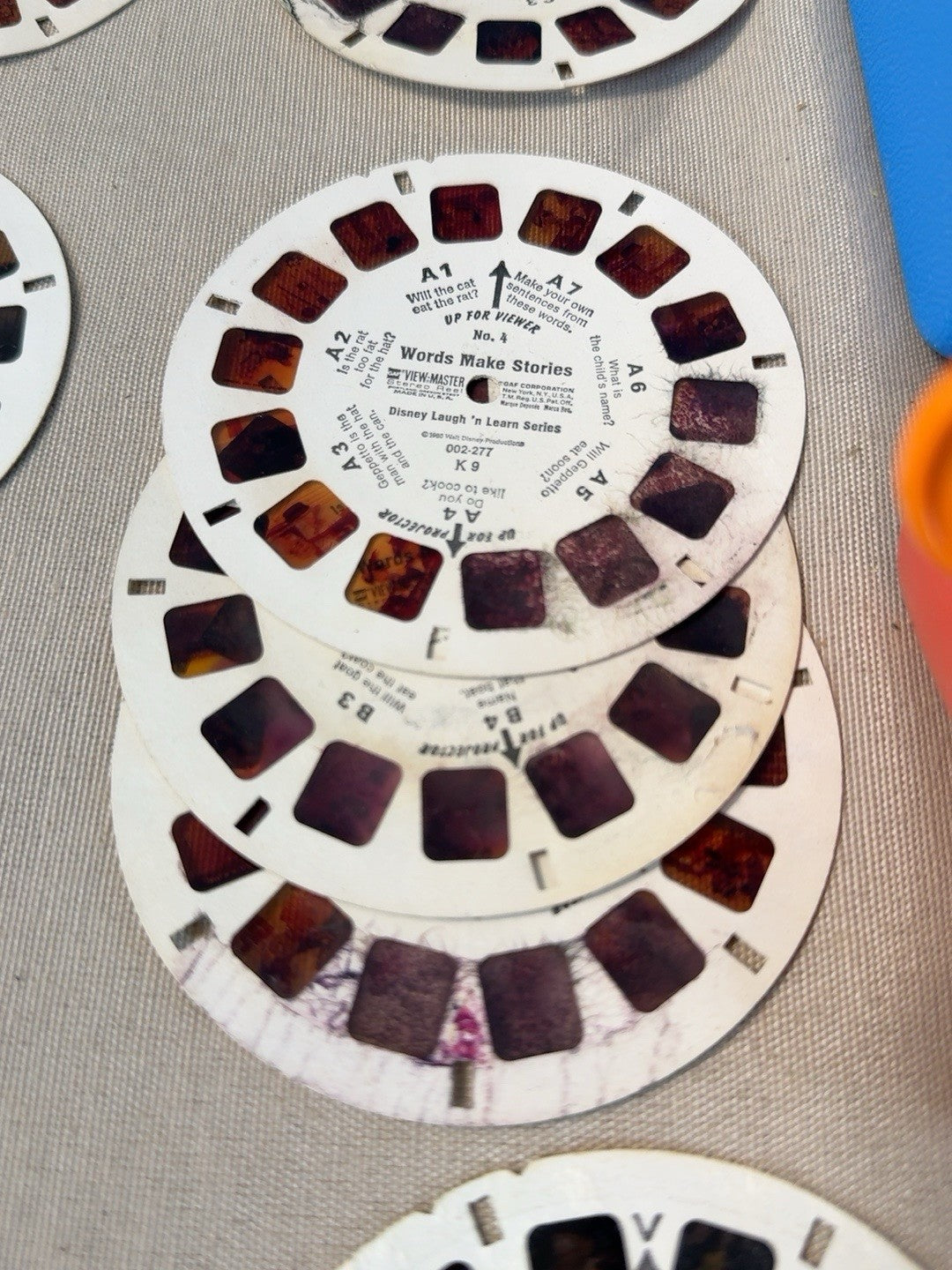 Vintage View Master Blue Collector’s Case 3 Red View Master 3D & 39 Reels