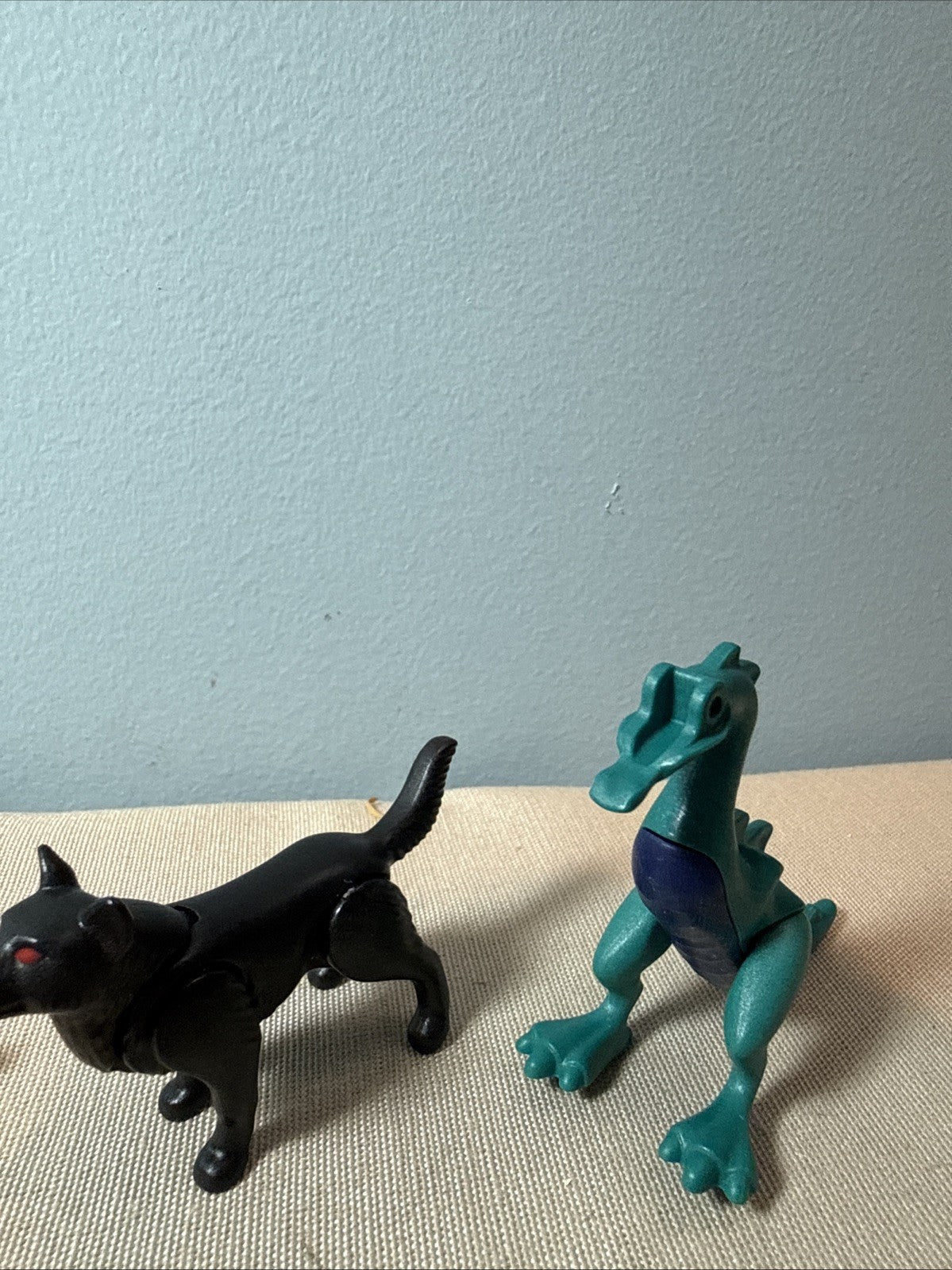 Vintage Playmobil Figure Animal Accessory Lot of 41  Geobra Town Dragon Castle