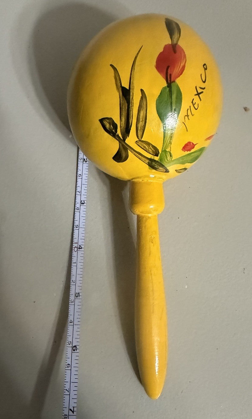Vintage Mexico Souvenir Maracas Mini Sombrero Hand Painted Gift Lot