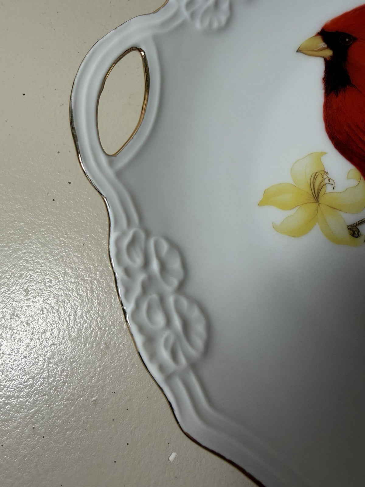 VTG Cynthiana Gifts Cardinal Serving Plate Handle Porcelain White Red Bird 9.5"