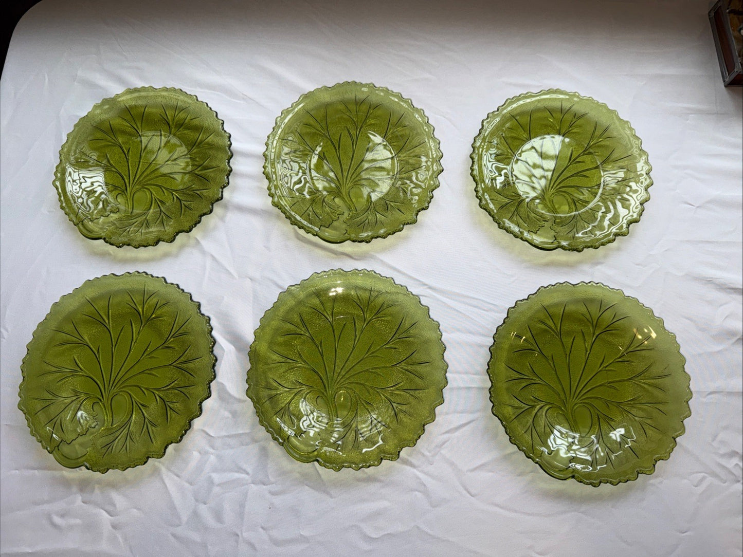 Indiana Glass Tree of Life Avocado Green 8.5" Plates Set of 6