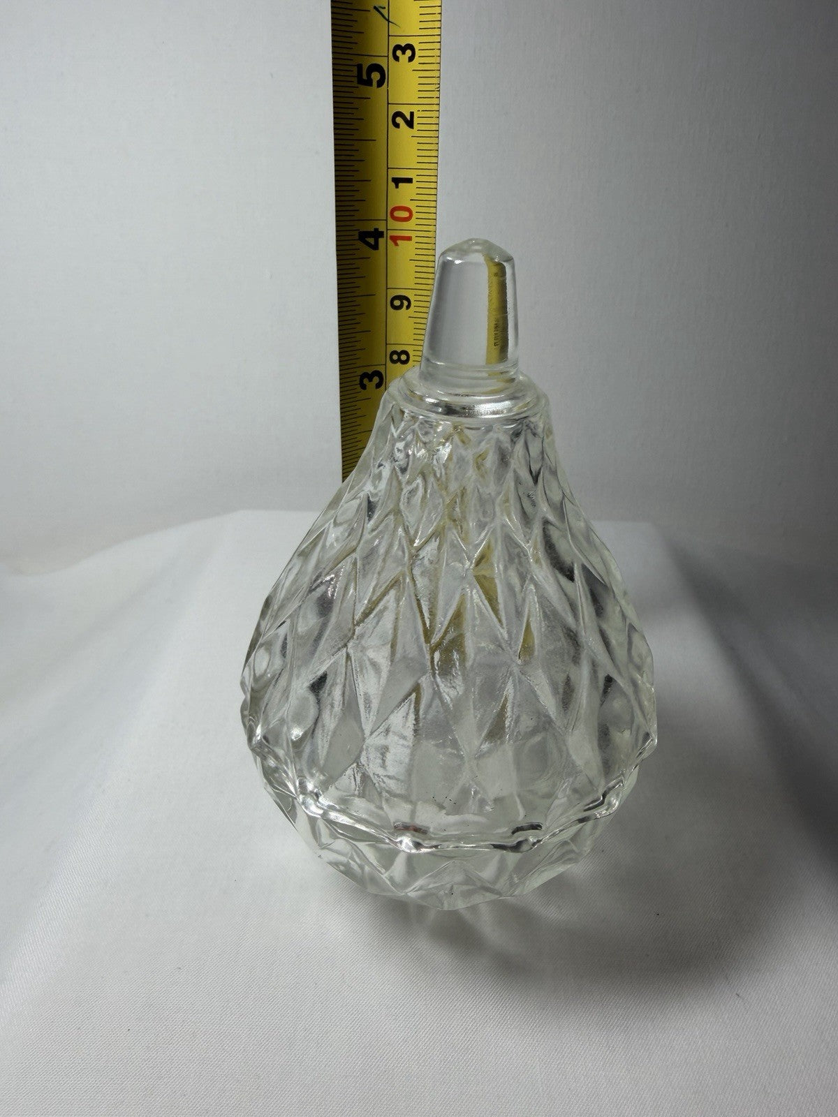 Vintage Italian Pear Crystal Glass Trinket Box Diamond Cut Italy 4”