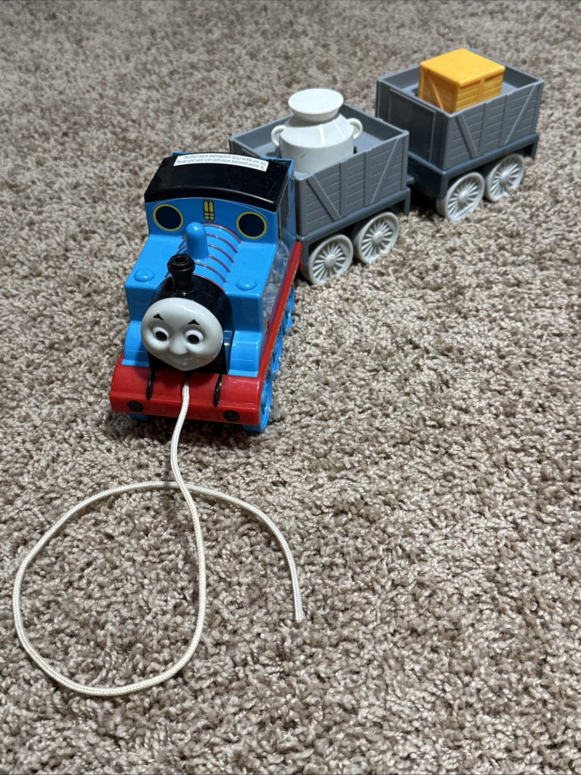 2006 TOMY Thomas The Train and Troublesome Trucks Pull Along Toy w/Sounds