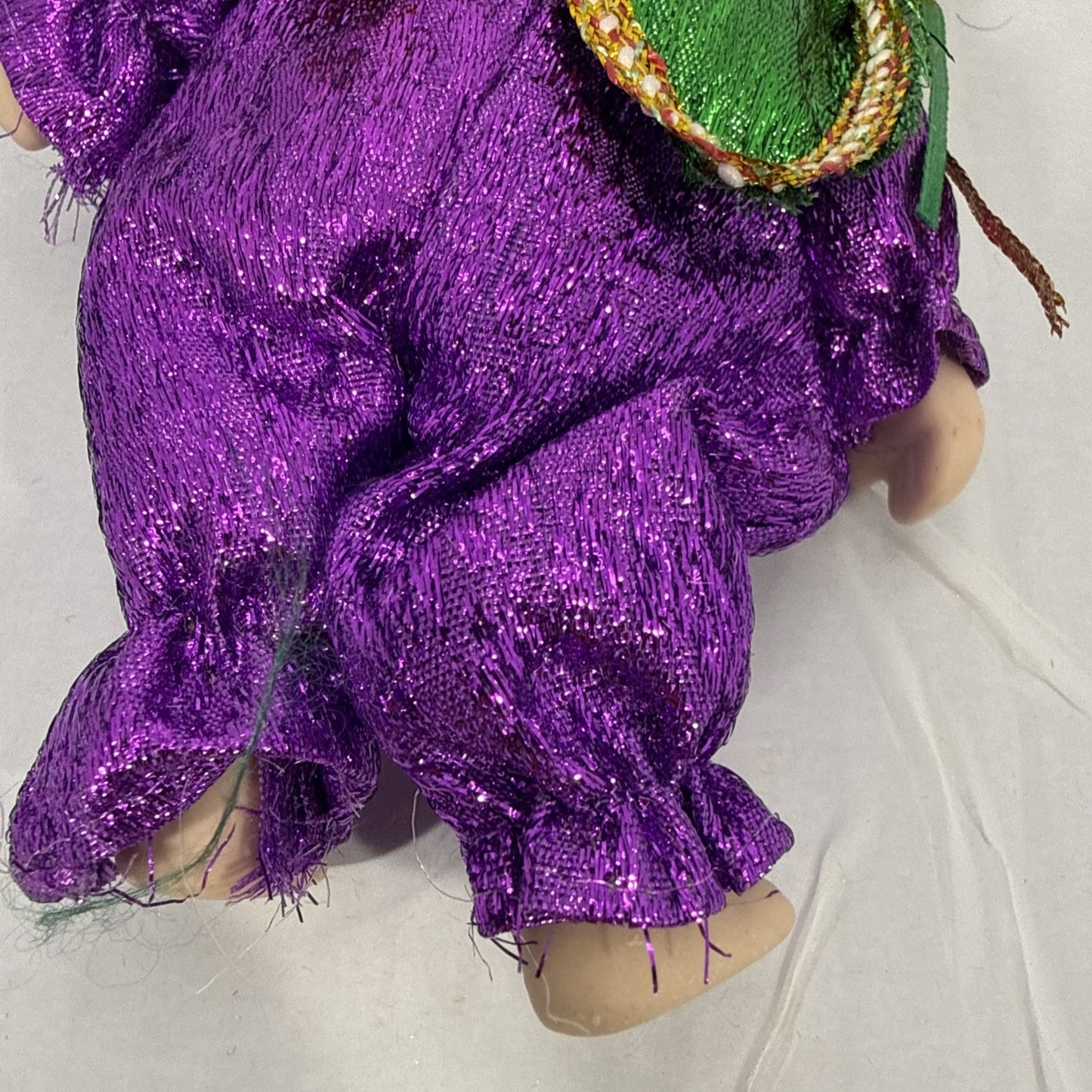 Fantastique New Orleans Jester Doll Porcelain Face Mardi Gras 6"