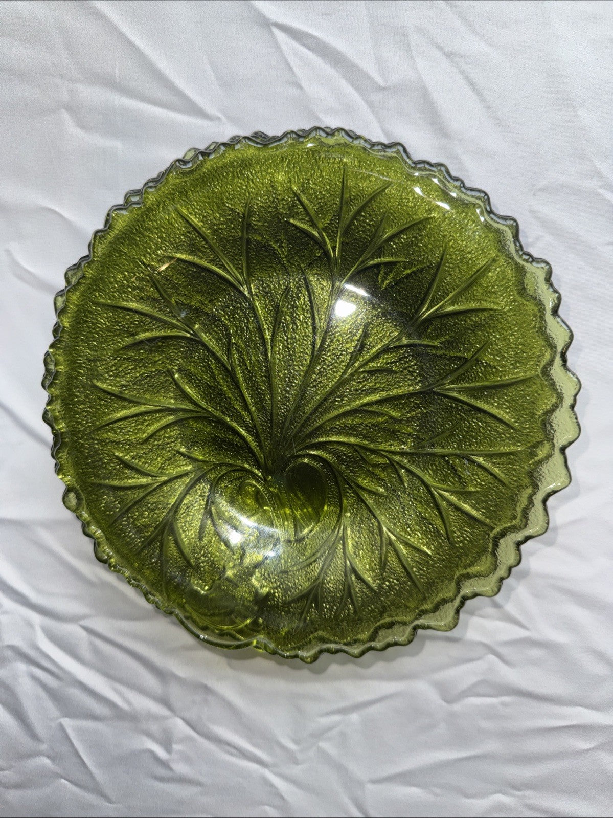 Indiana Glass Tree of Life Avocado Green 8.5" Plates Set of 6