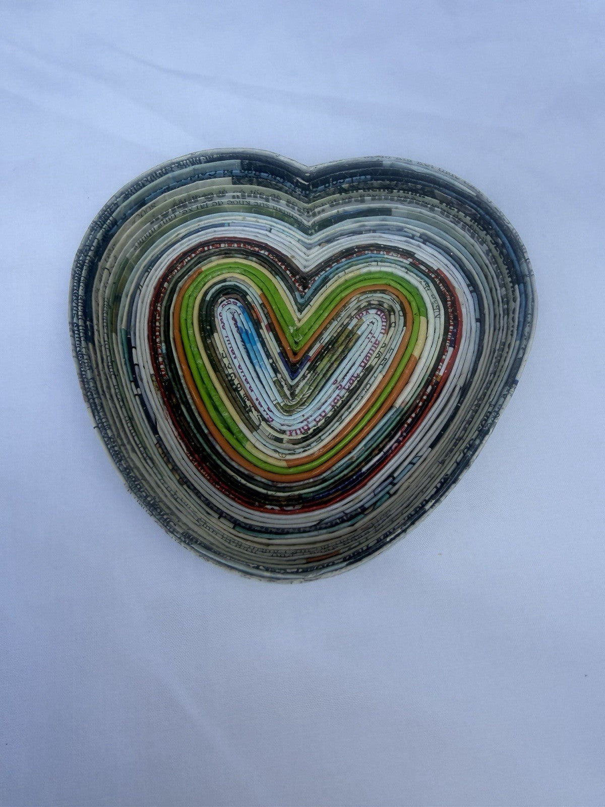 Handmade Recycled Telephone Wire Basket Coiled Newspaper Heart Dish Set Eco Art