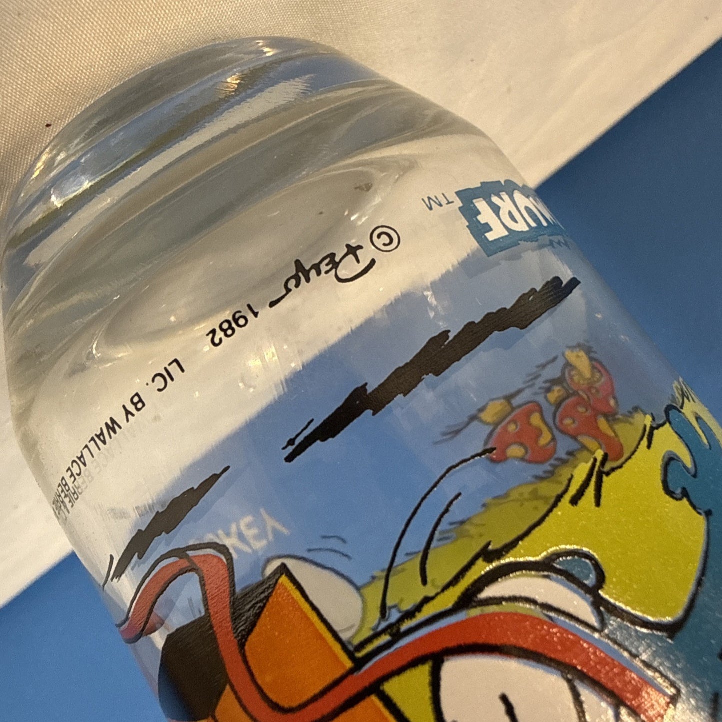 Vintage 1982 Smurfs Peyo Wallace Berrie Collectible Drinking Glasses Set of 7