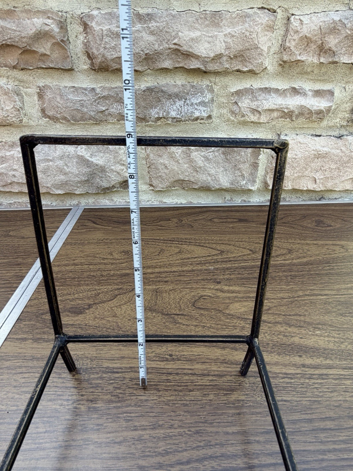 LOT 3 Twisted Metal Easel Plate Holder Stand Display Photo Book Picture Art