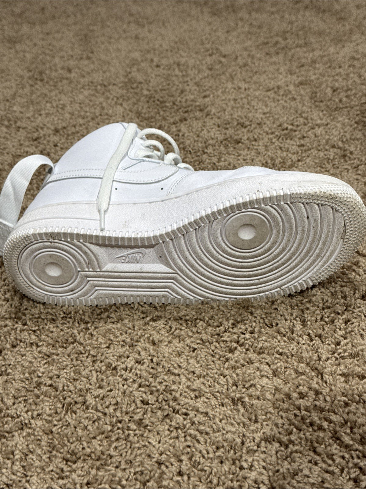 Nike Air Force 1 High Triple White Size 9 Mens Sneakers