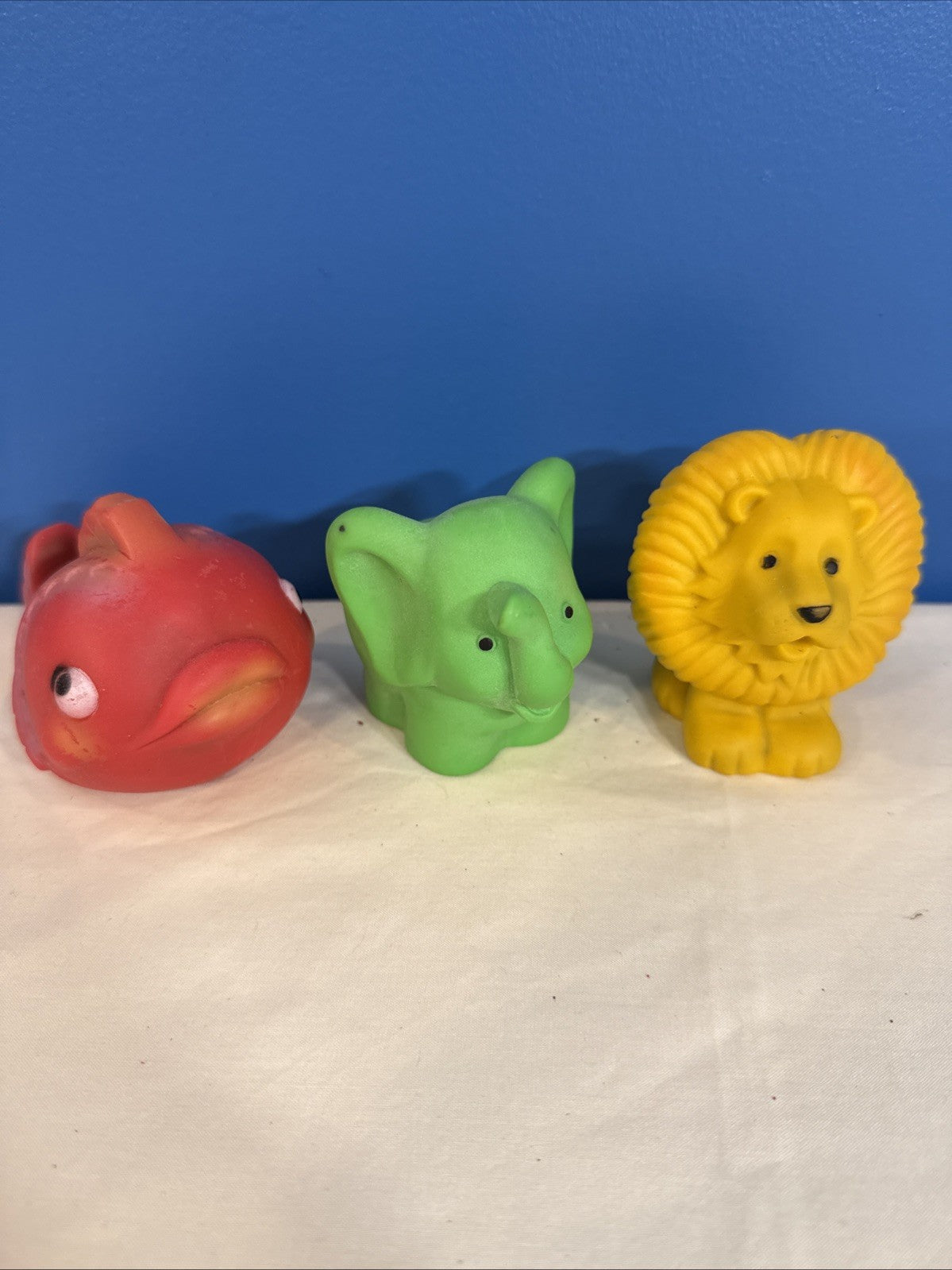 Vintage 1979 Baby Squeaky Toys Lot 3 Yellow Lion Green Elephant Red Fish 3-4in