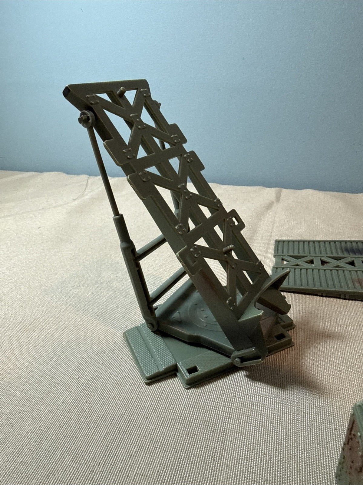 Vintage 1998 Boley Combat Zone Military Replacement Parts Lot Folding Bridge