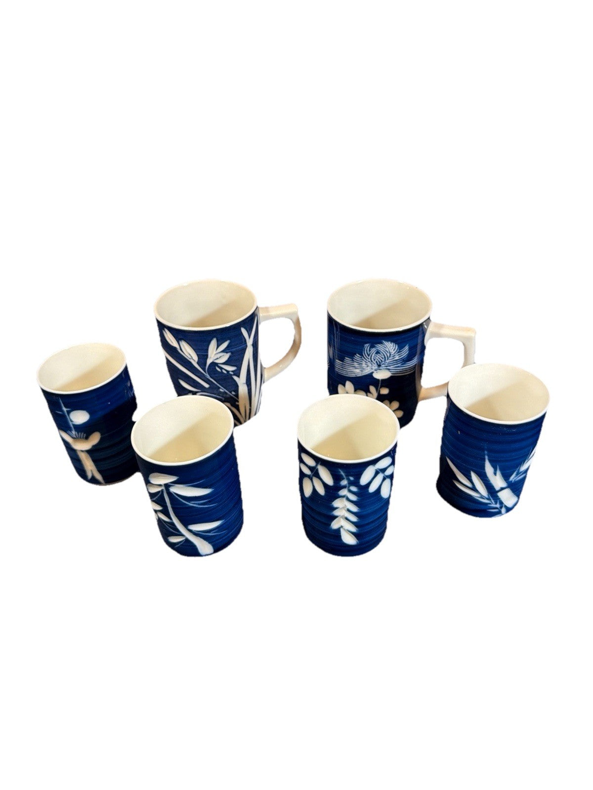 Vintage Japanese Blue White Scenic Mugs 2 With 4 Sake Cups Porcelain Set