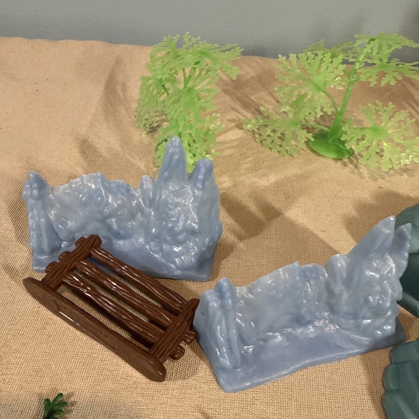 Toy Scenery Pieces Water Animal Lot Diorama Trees Rocks Mixed Accessories