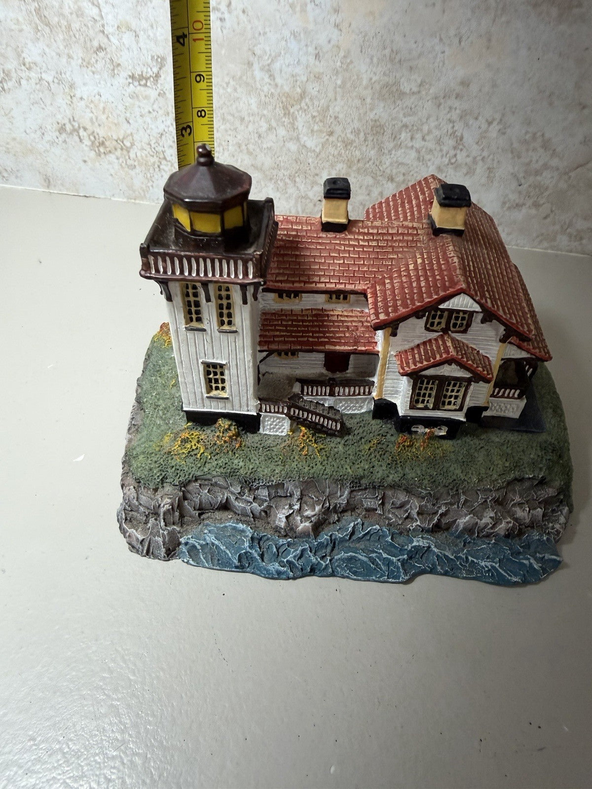 Lighthouse Figurine Coastal Ocean Beach House Cottage Nautical Resin Statue