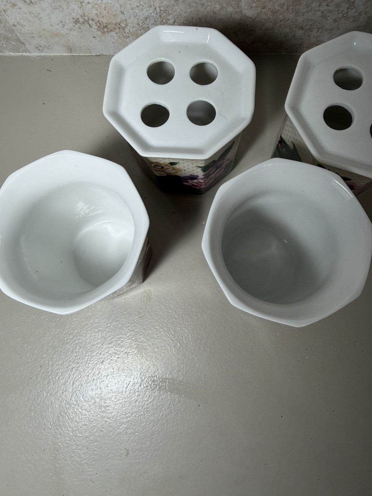 Vintage Springs Chatham Floral Ceramic Tumblers Toothbrush Holders Set of 4