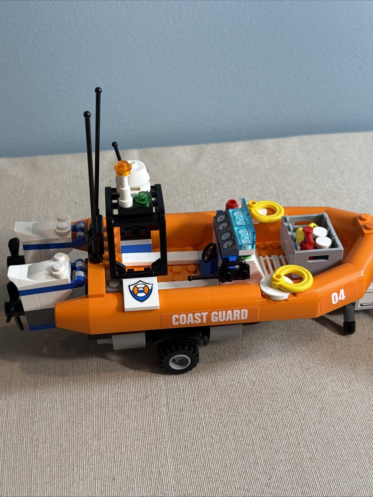 LEGO City Coast Guard 4x4 Response Unit 60165 Complete Truck Boat 3 Figs Octopus
