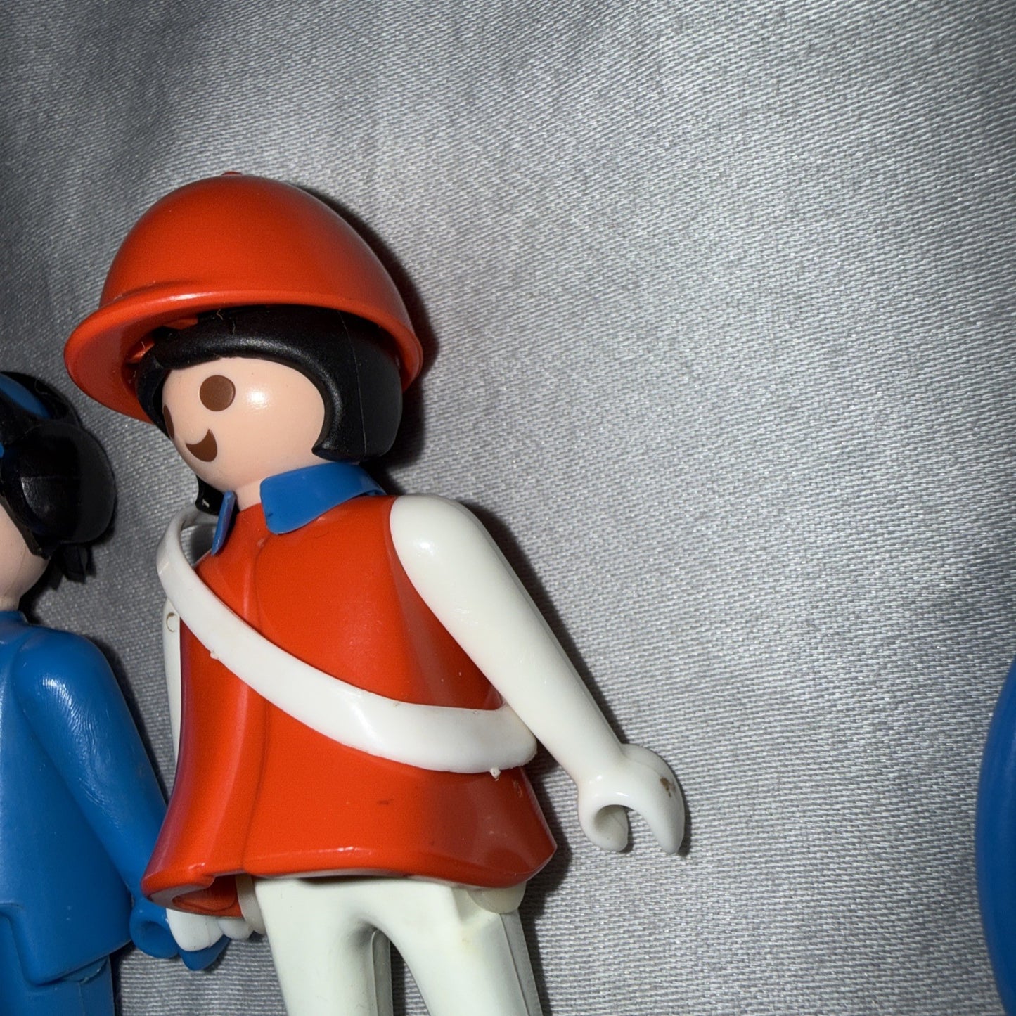 Playmobil 3571 Cameraman Reporter TV Set Incomplete Figures Accessories