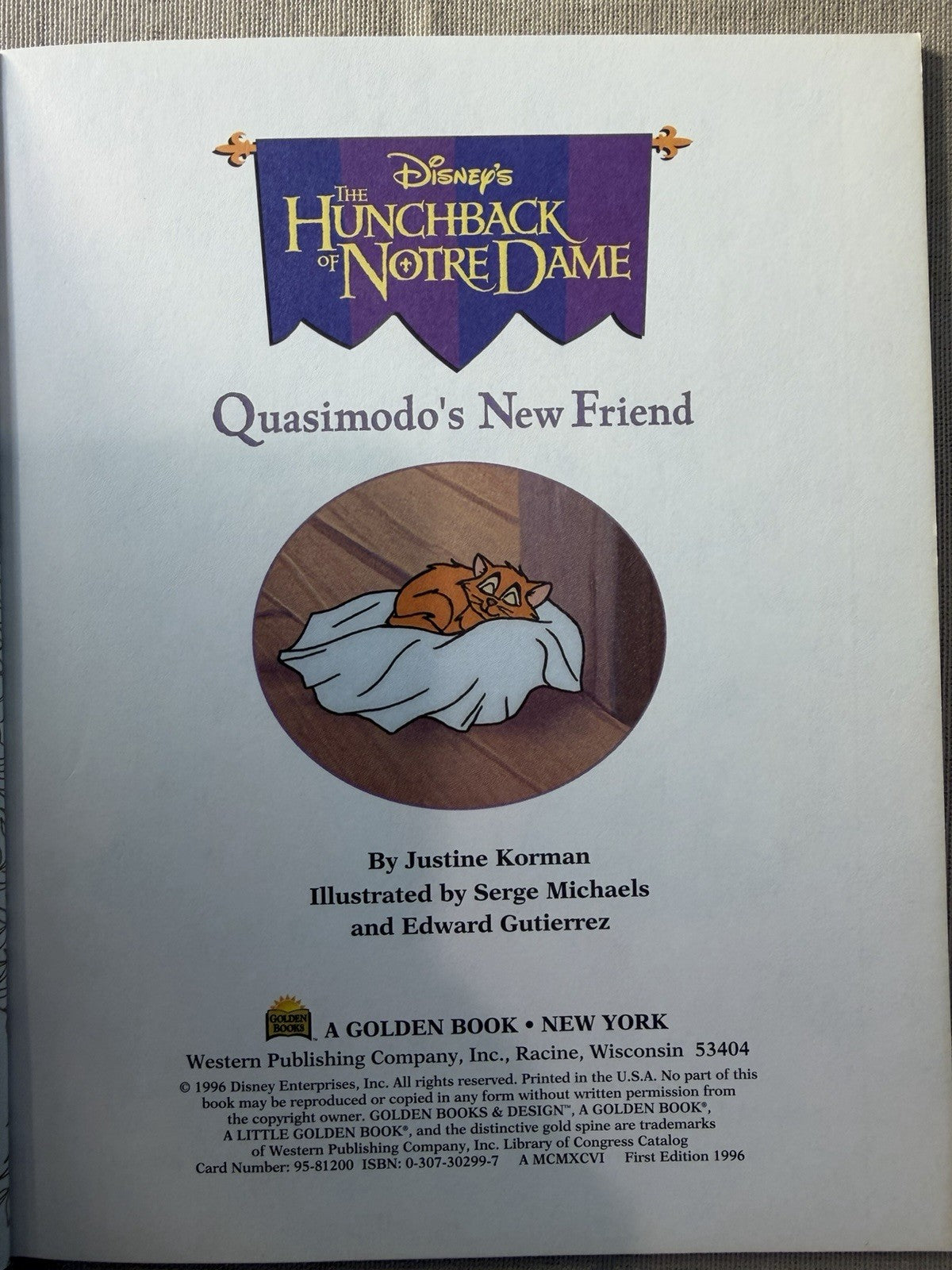 Vintage Disney Hunchback Notre Dame Comics Burger King Figures Toy Collection