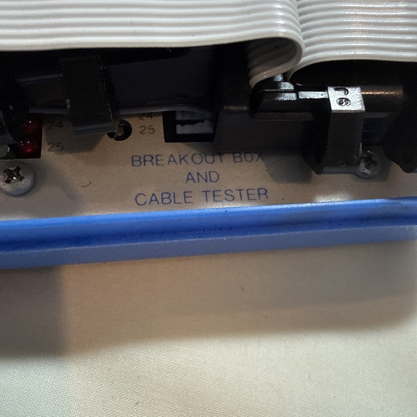 Vintage IDS Blue Box 100 RS-232 Breakout Box Diagnostic Tester DB25 Siemon Case
