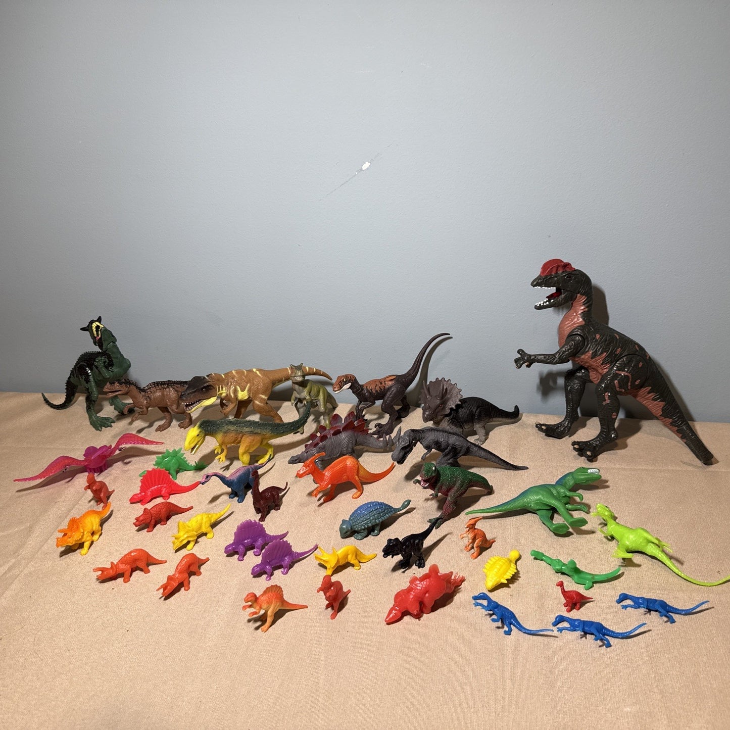 Toy Dinosaur Figure Lot 39 Vintage Modern Mixed Sizes Plastic Animals