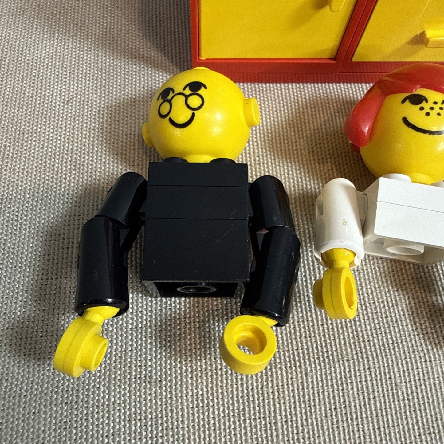 Vintage LEGO 268 Homemaker Family Room Set Minifigures Incomplete 1979 Parts