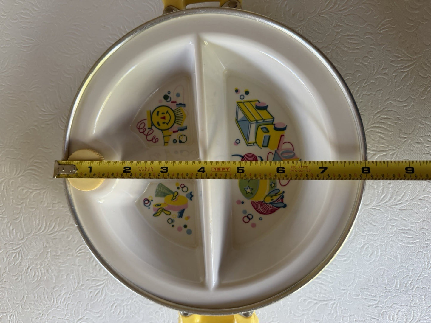 Vintage Baby Food Warmer Divided Dish Boy Girl Yellow Screw Plug Nursery Feeding