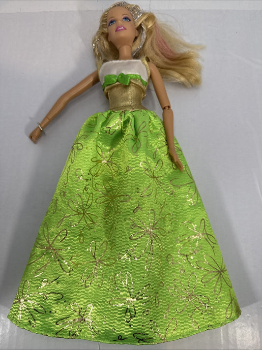 Barbie in a Tropical Splash Gift Pack Lime Green Floral Maxi Dress Doll