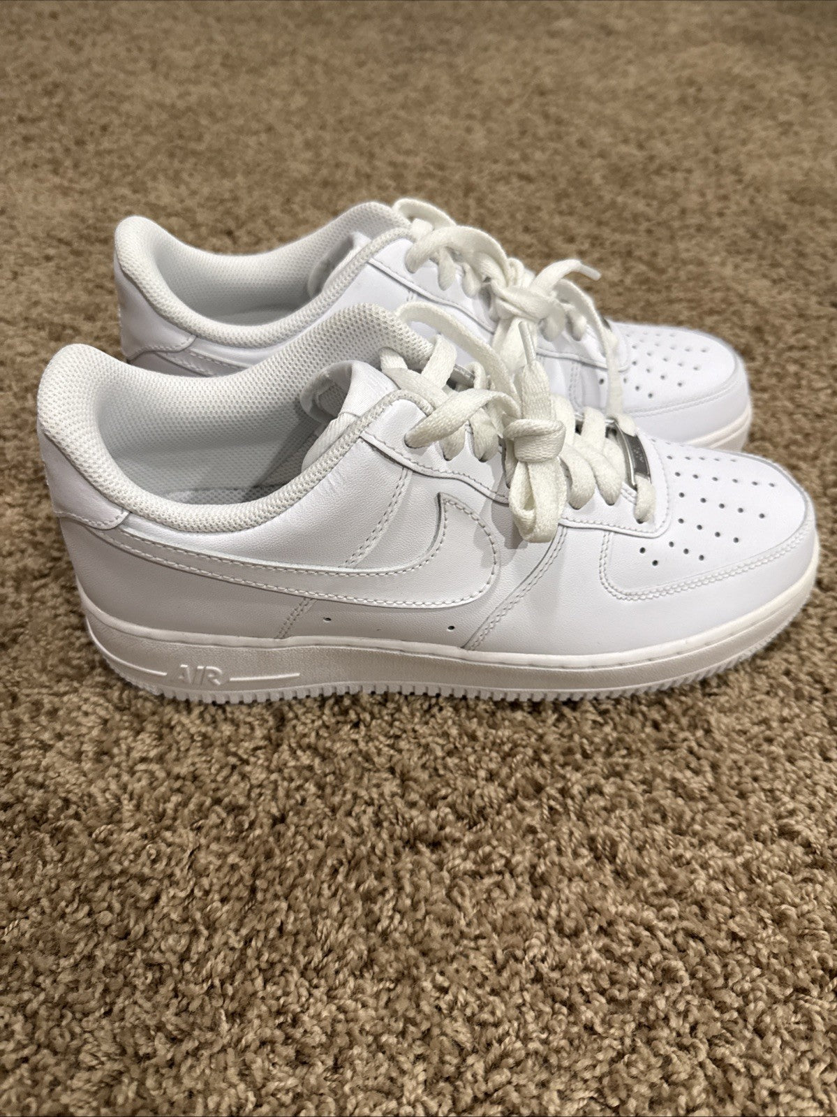 Nike Air Force 1 Low White Size Women's Sneakers DD8959 100 - Size 10.5