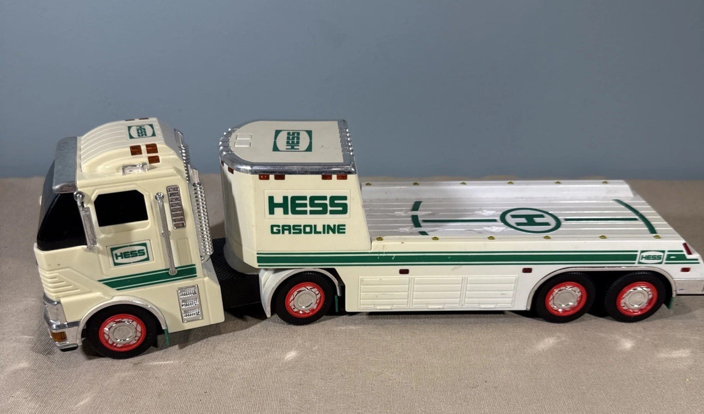 Hess Toy Truck Trailer 2006 Lights Works No Helicopter Incomplete