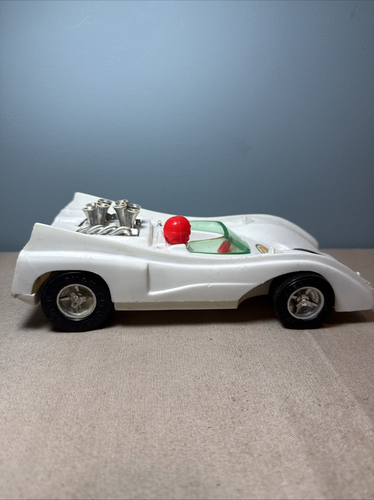 Vintage Bergman MFG Can Am Challenger Race Car No 7 Plastic Toy 1970 White