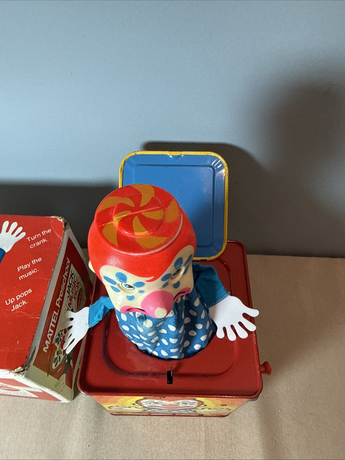 Vintage Rare In Box 1972 Mattel Jack In The Music Box WORKS Nose Wear