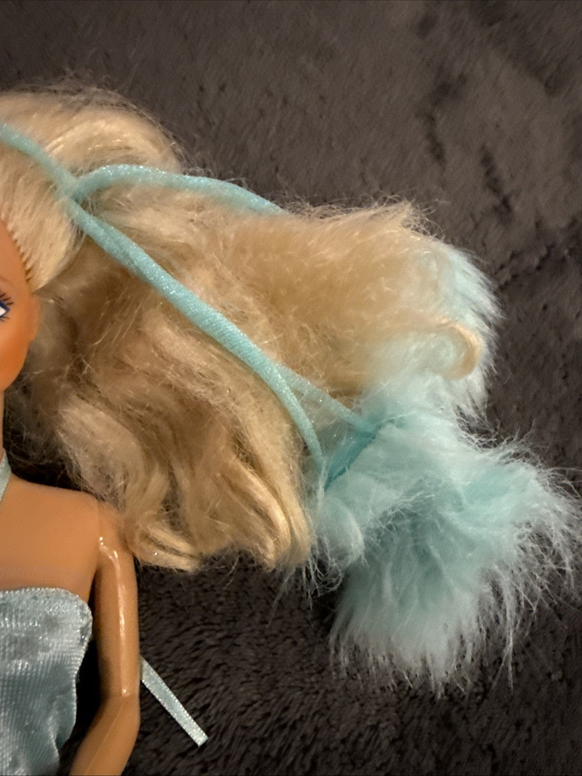 Vintage 1983 Mattel Sun Gold Malibu Barbie Doll 1985 Fashion Fantasy Star Gown