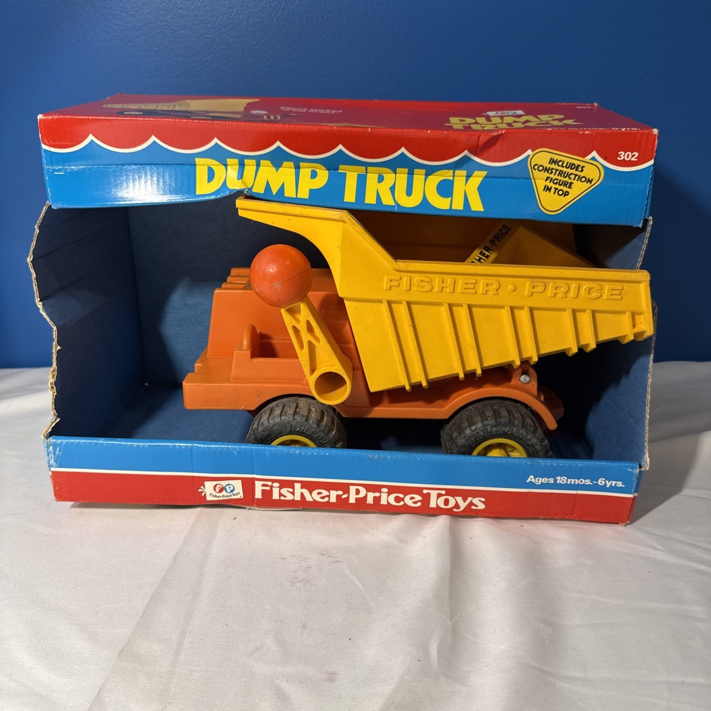 Vintage 1975 Fisher Price #302 Dump Truck Pre-owned with Original Box