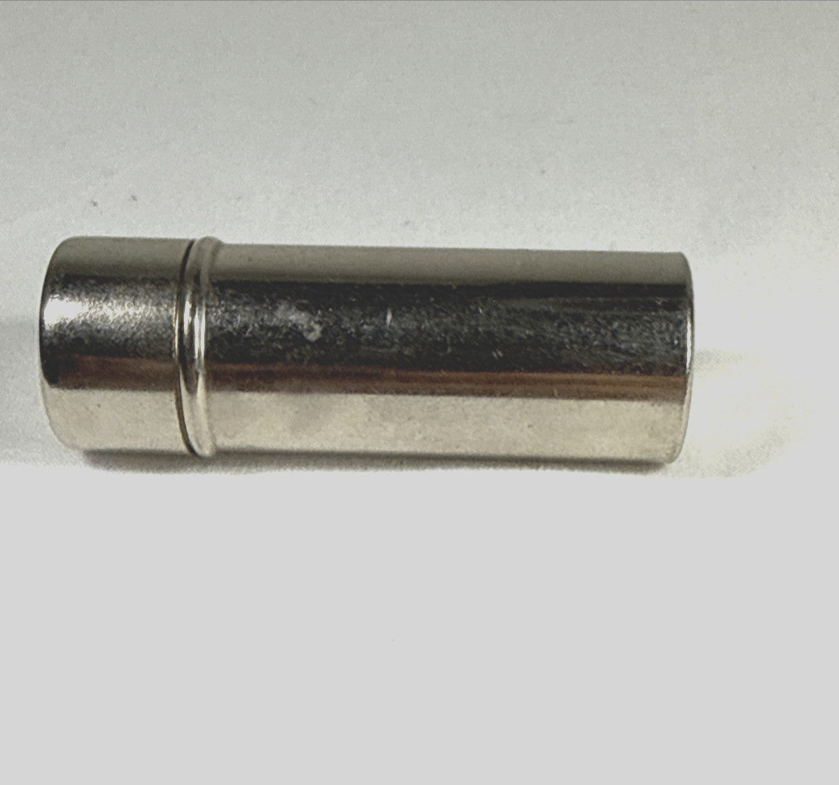 Lydia E. Pinkham’s Vegetable Compound Medicine Pills Metal Vile Case 2 inch
