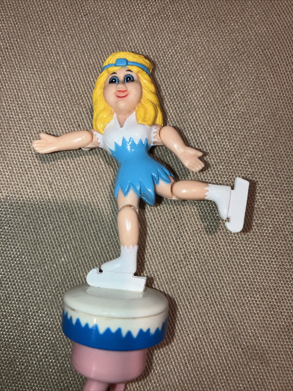 Vintage Ice Maidens PVC Figure Lot Of 2 Skaters Magnets Work