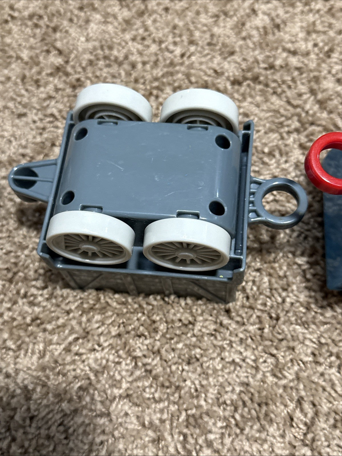 2006 TOMY Thomas The Train and Troublesome Trucks Pull Along Toy w/Sounds